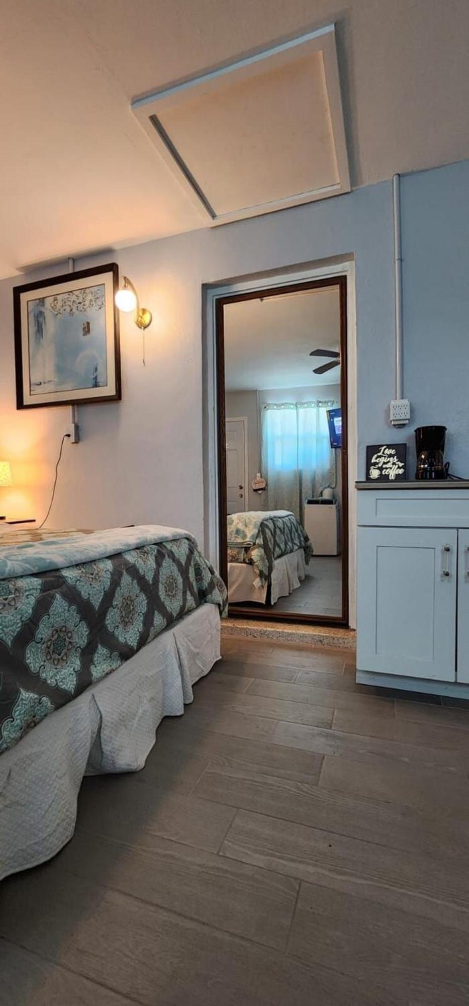 Sweet Studio In Сарасота Экстерьер фото